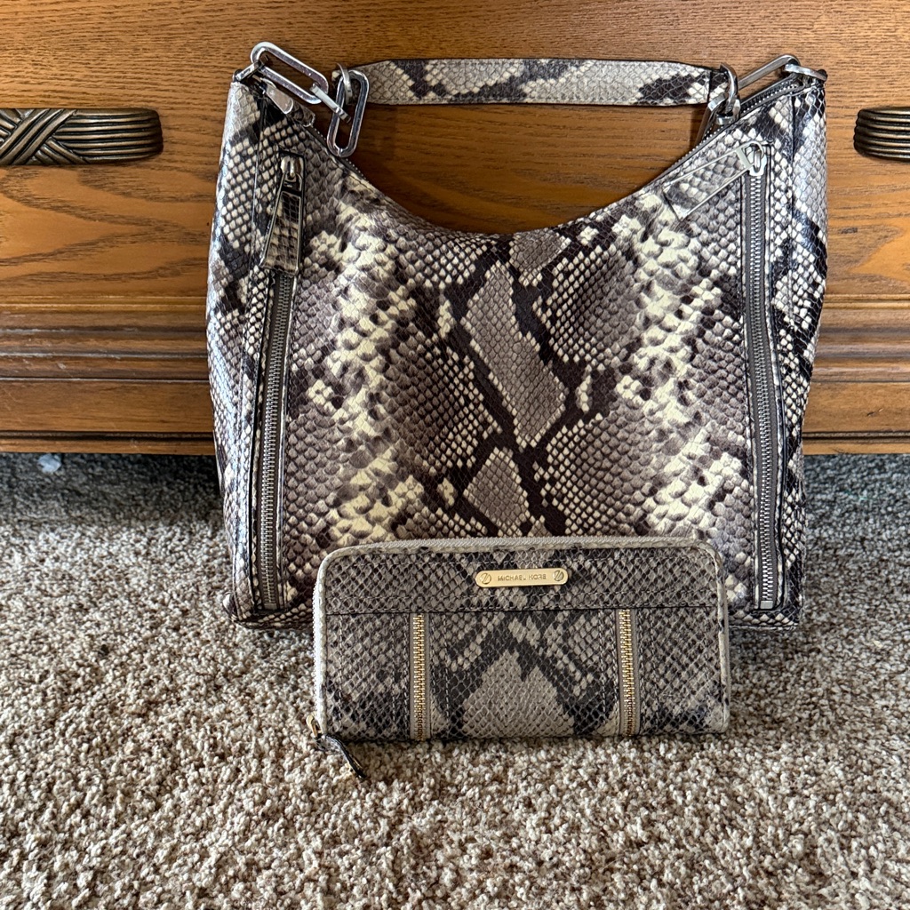 Michael Kors Snake-Print Shoulder Bag And Wallet - Brown/Gray